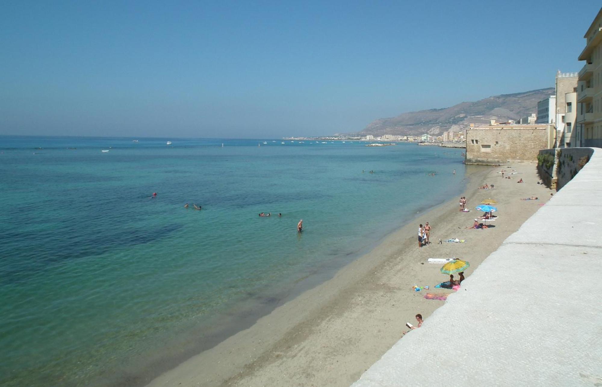 Palazzo Ossuna Trapani Eksteriør billede