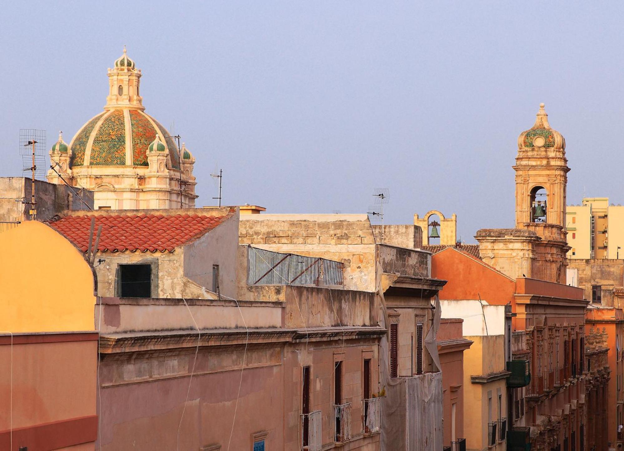 Palazzo Ossuna Trapani Eksteriør billede
